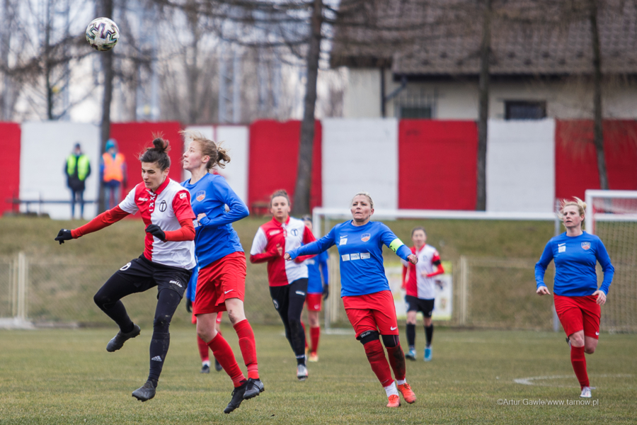 Mecz pierwszej ligi piłki nożnej kobiet: Tarnovia - SWD Wodzisław Śląski